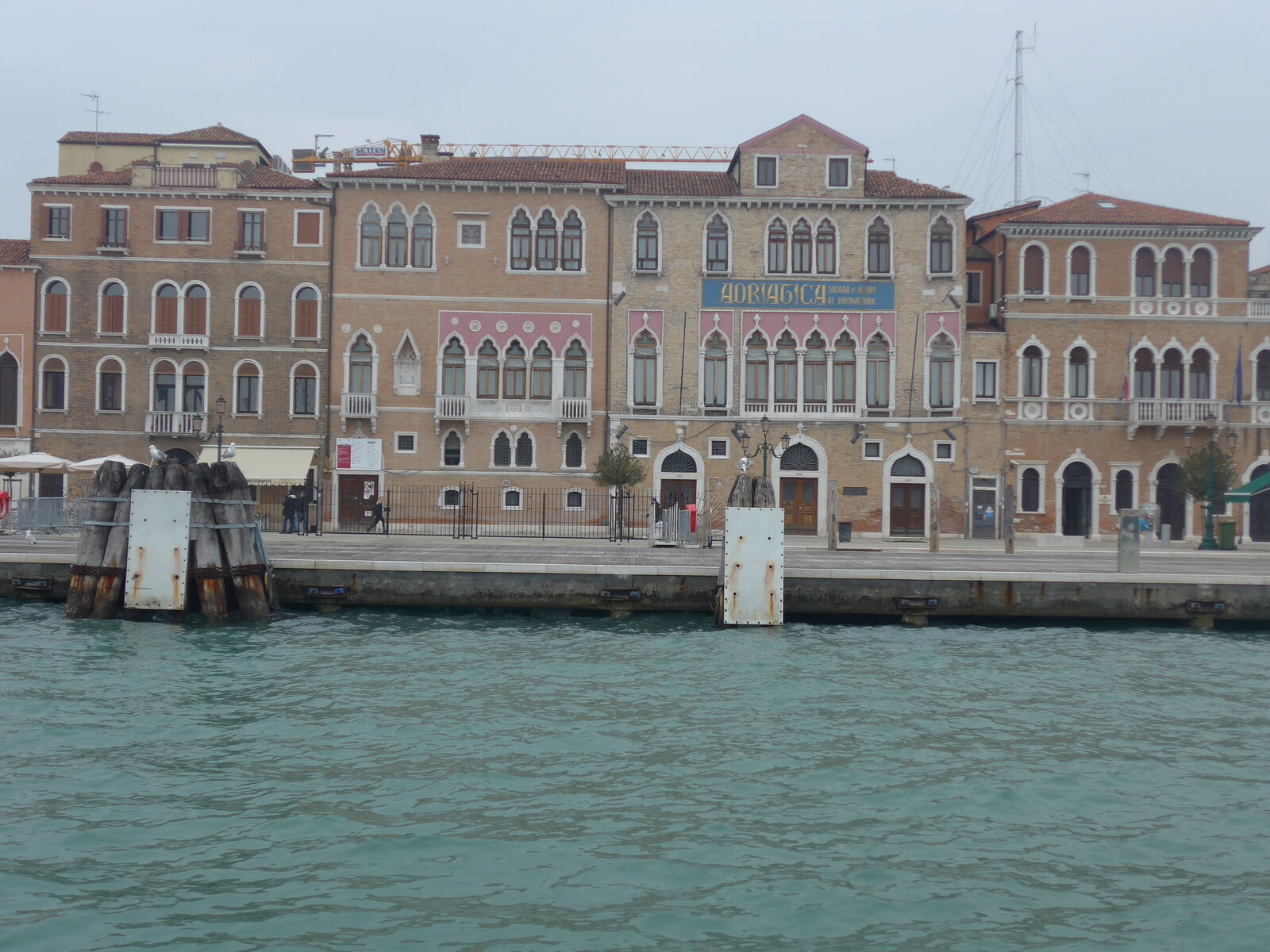 P1980616