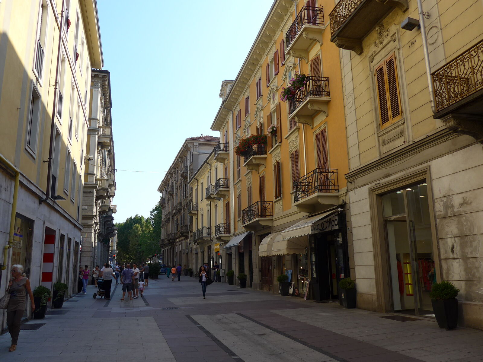 P1290047
