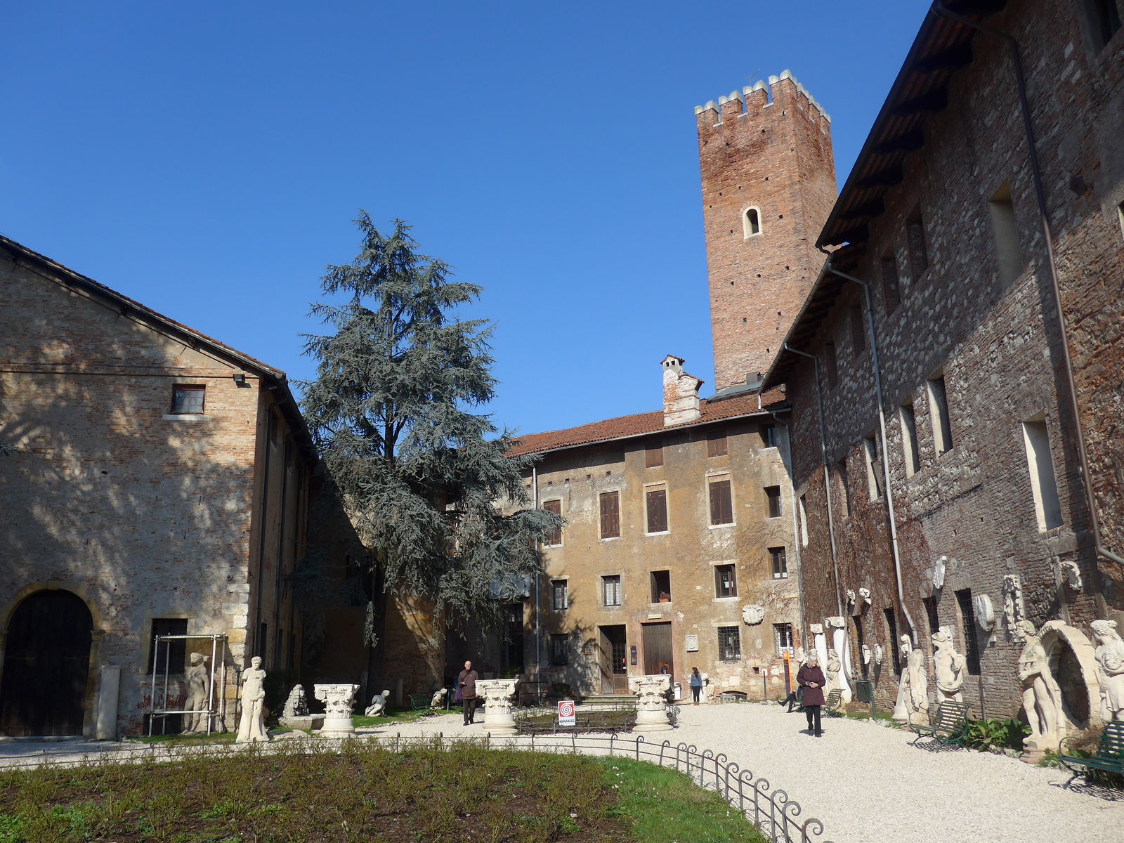 P1940450