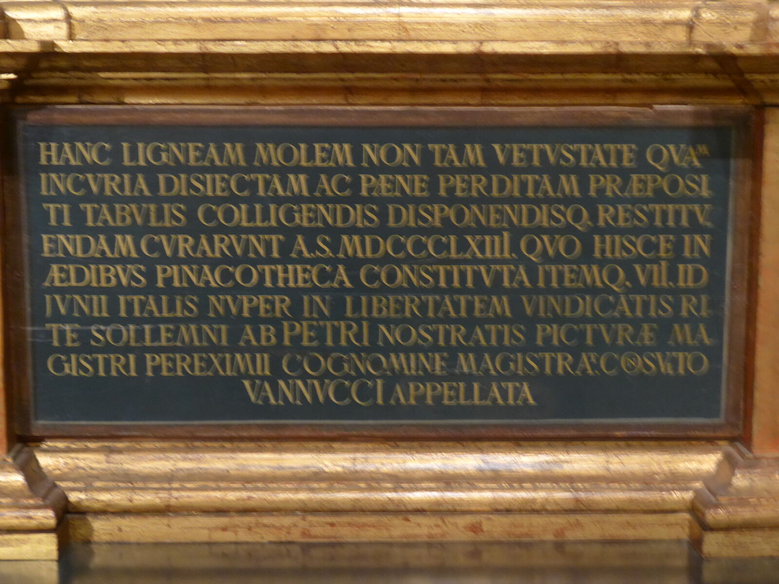P1710763