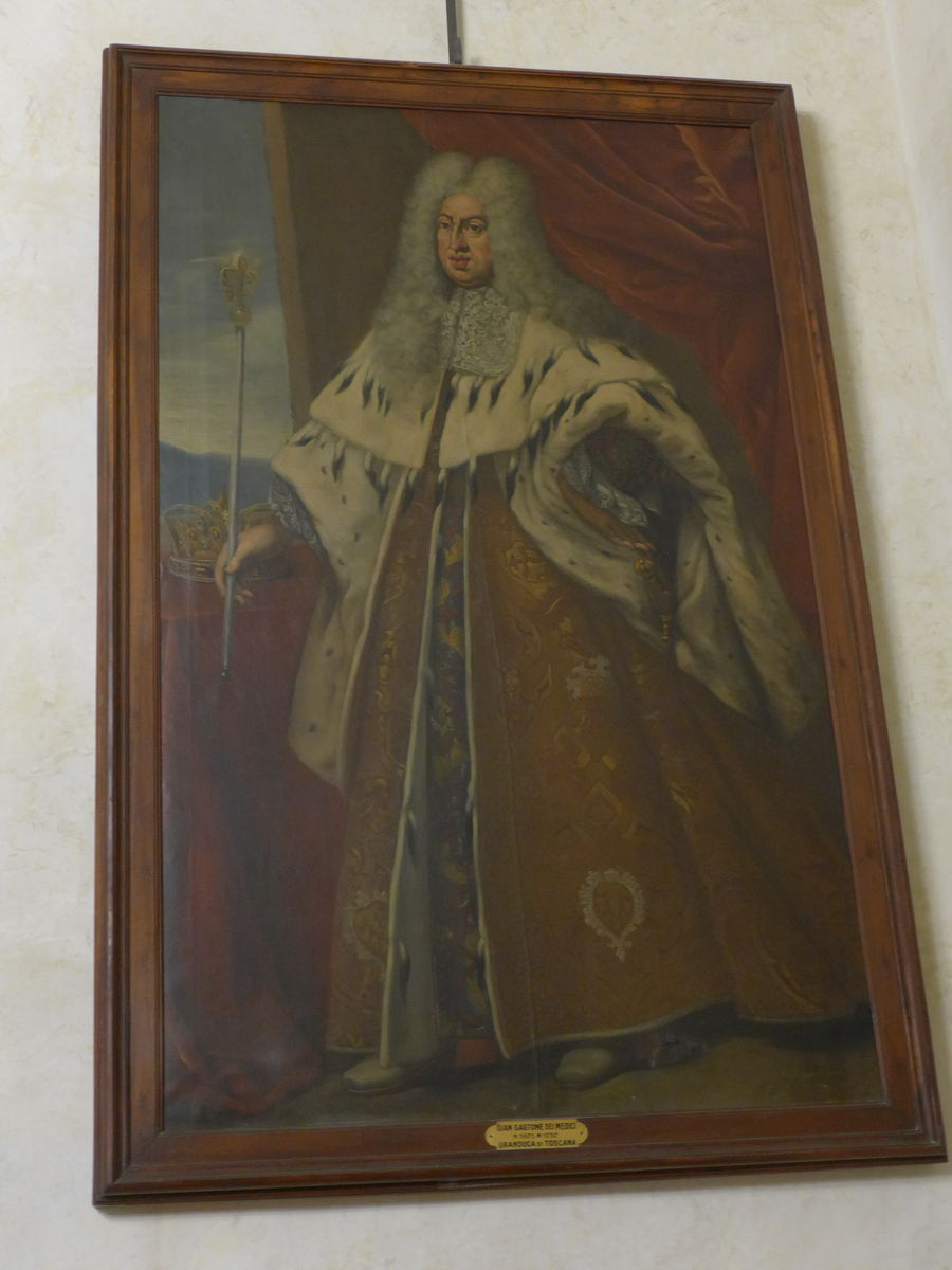 P2570481