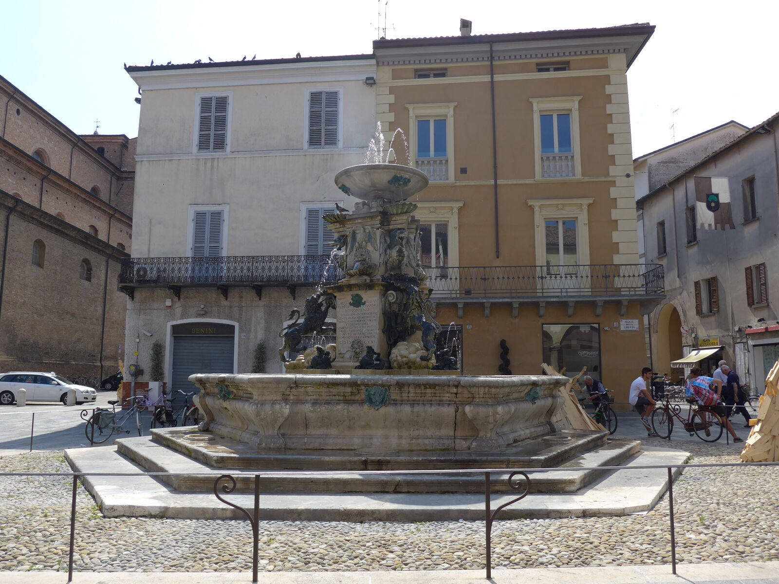 P1220112