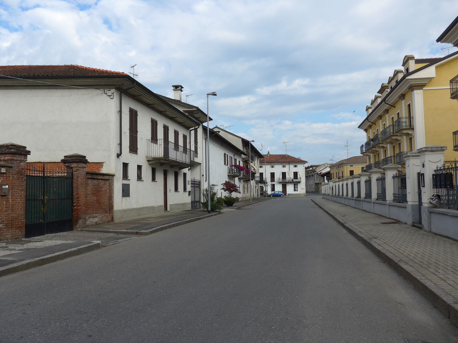 P1340994
