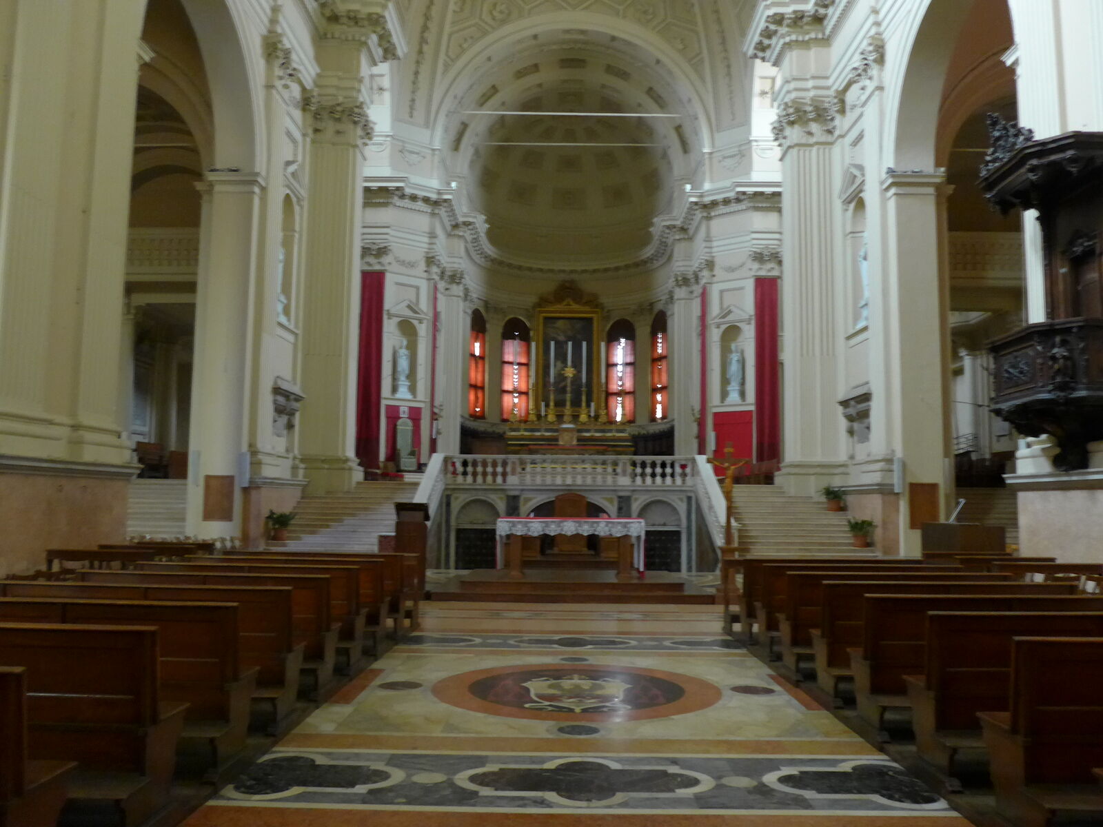 P1470689
