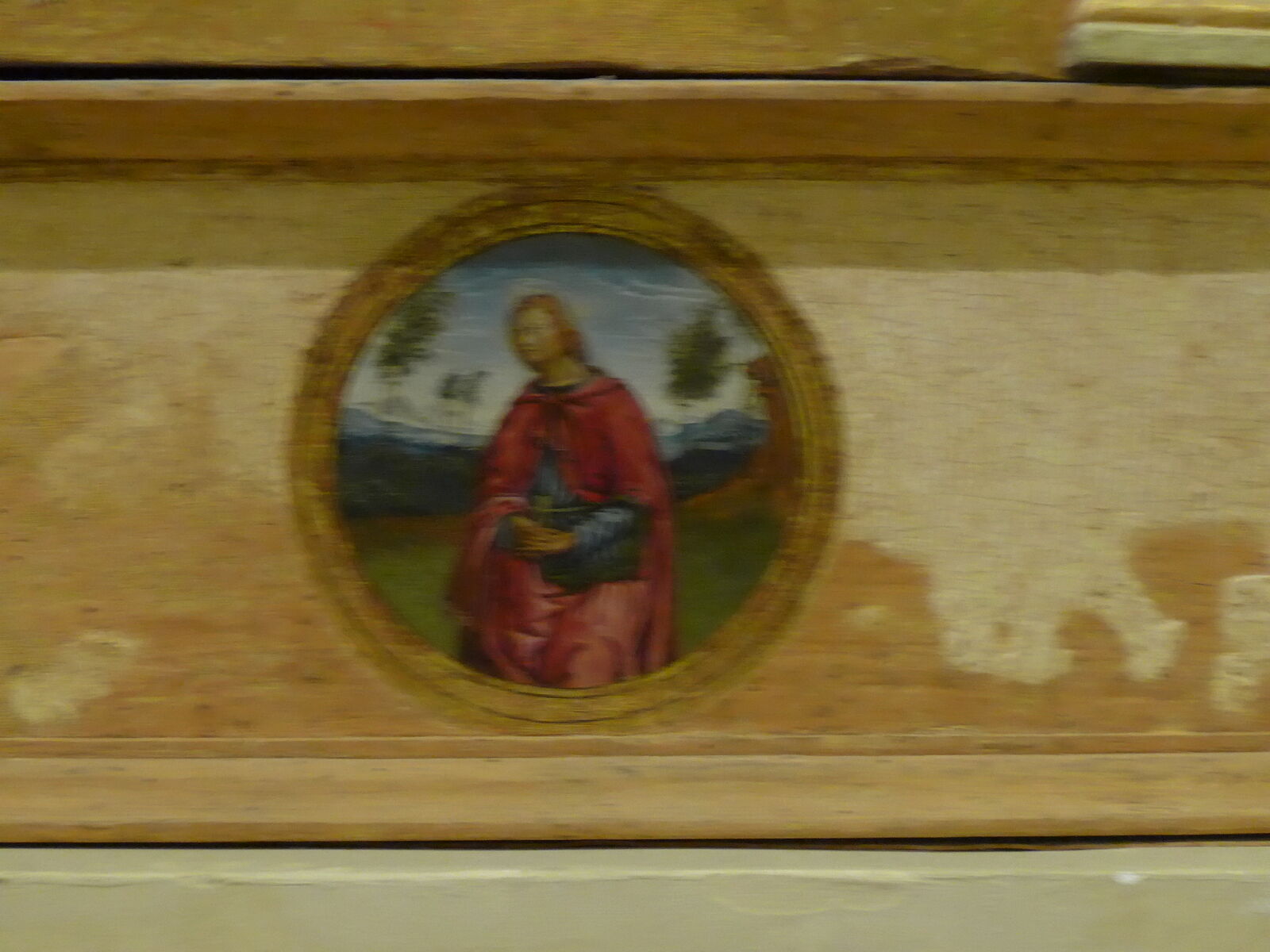 23