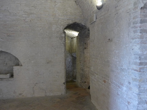 P1670827