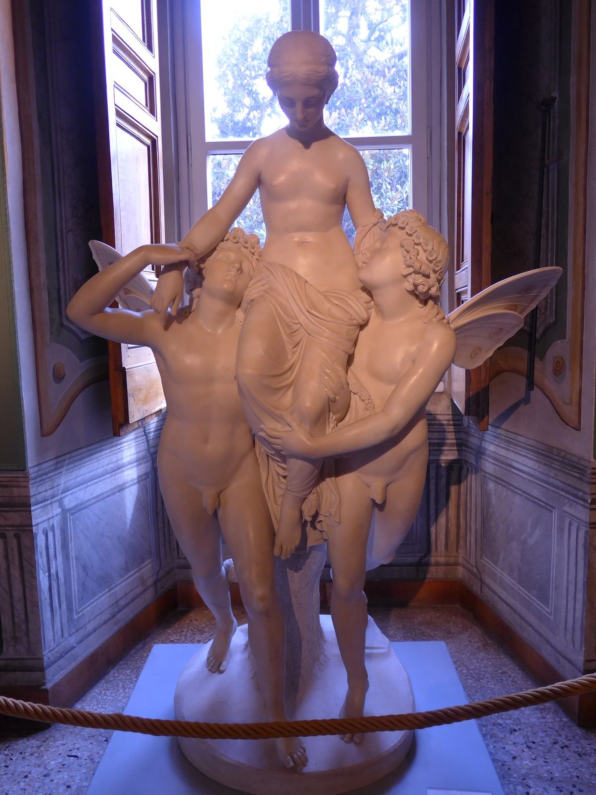P1580556