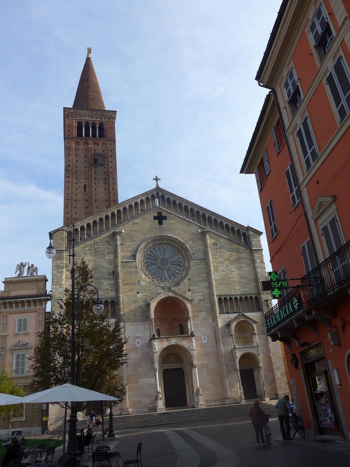 P1070451