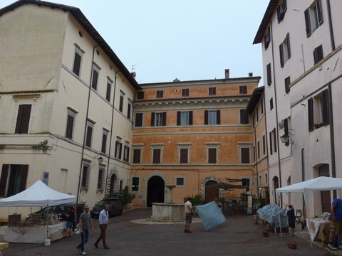 P1690285