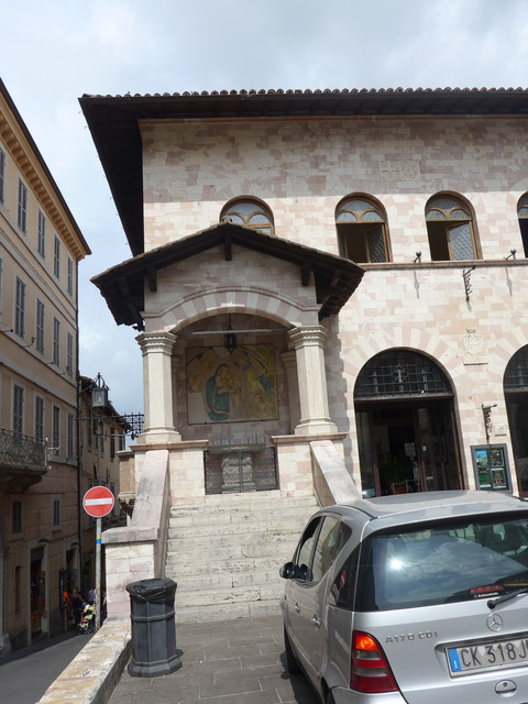 P1690777