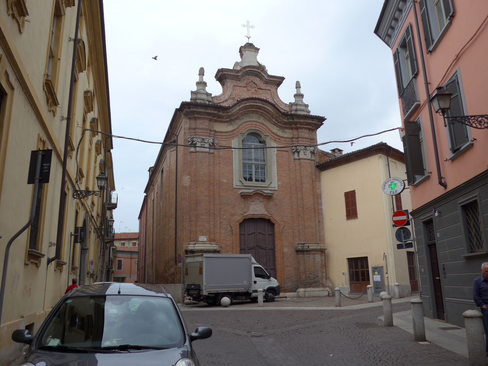 P1270201