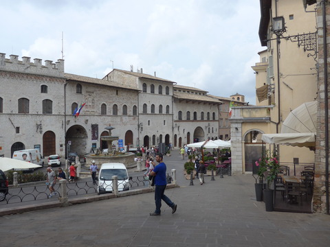P1690769