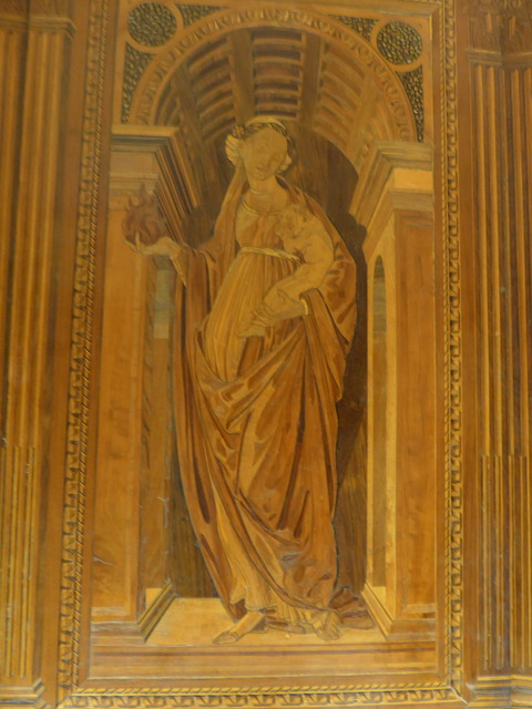 P2060977