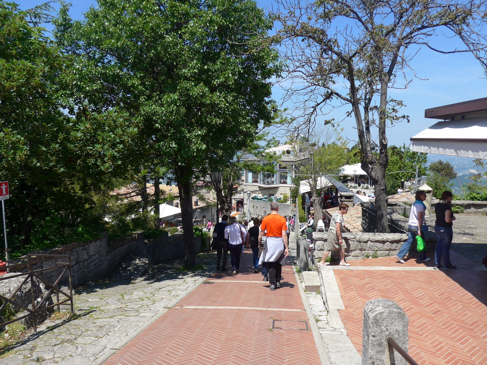 P2080503