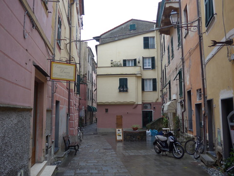 P1870366