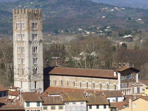 P1830792