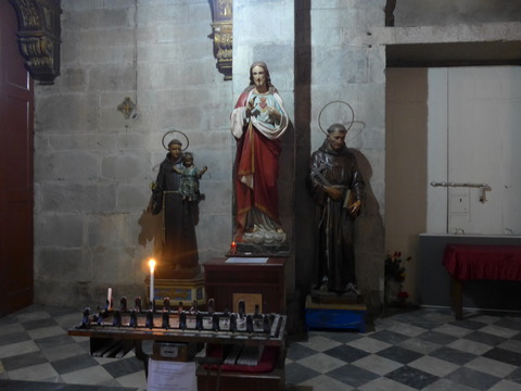 P1830897