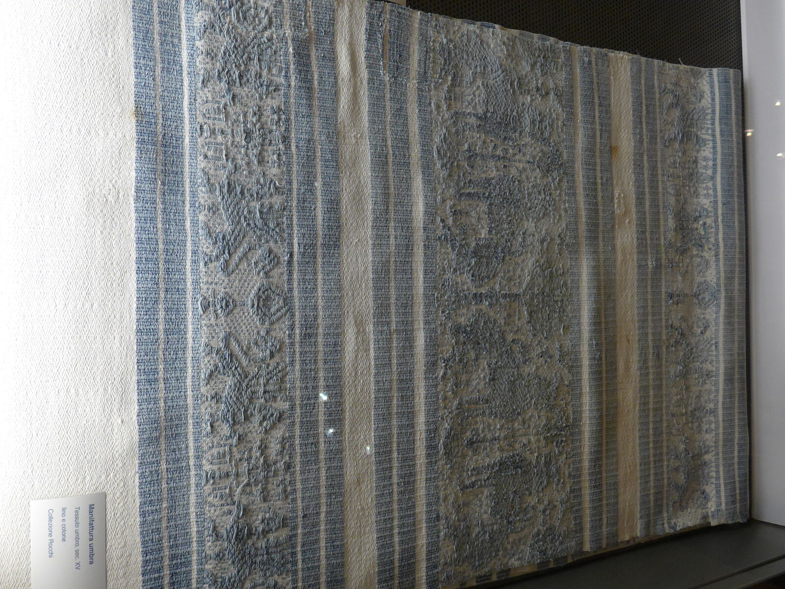 P1710636