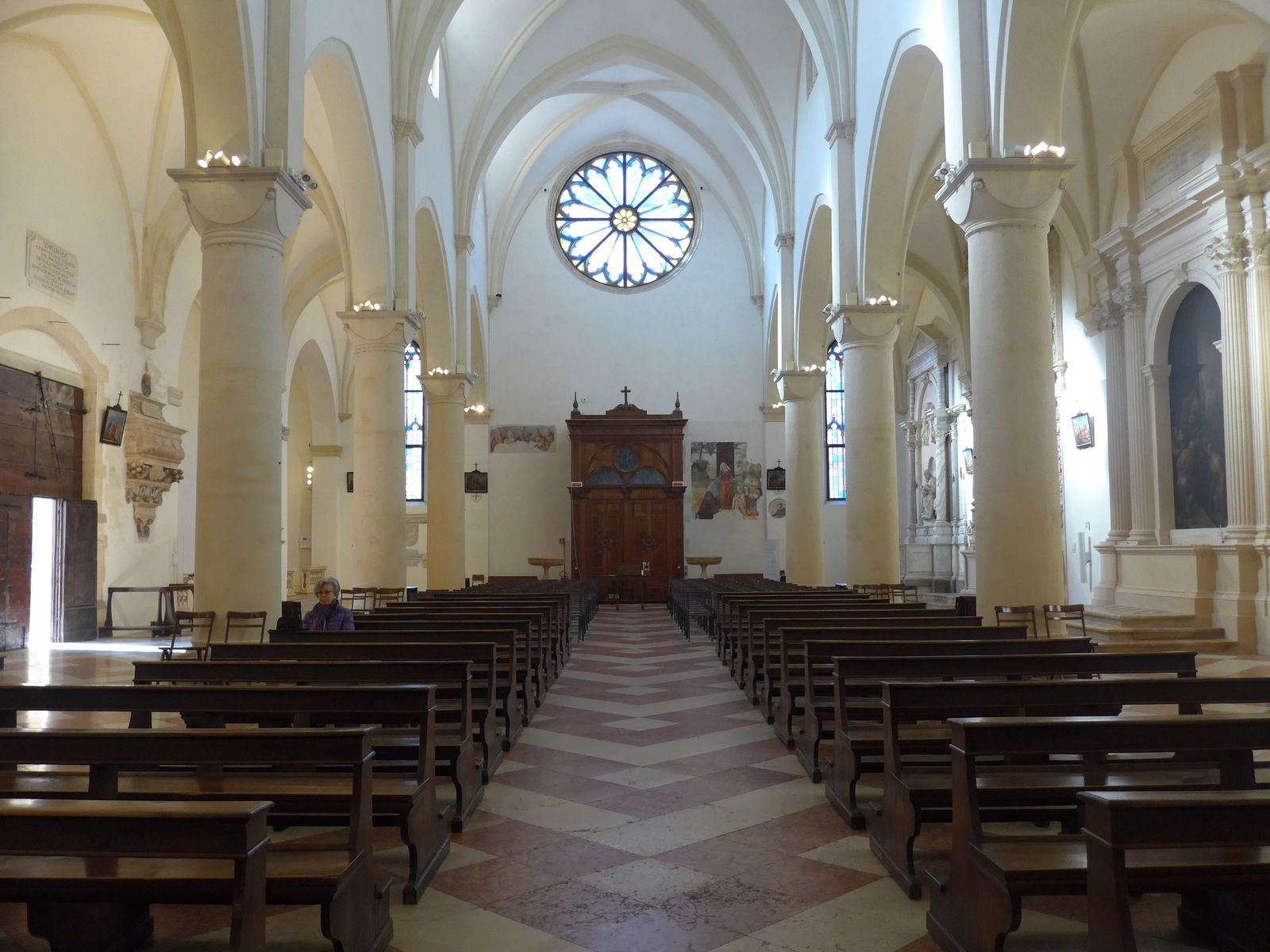 P1940243