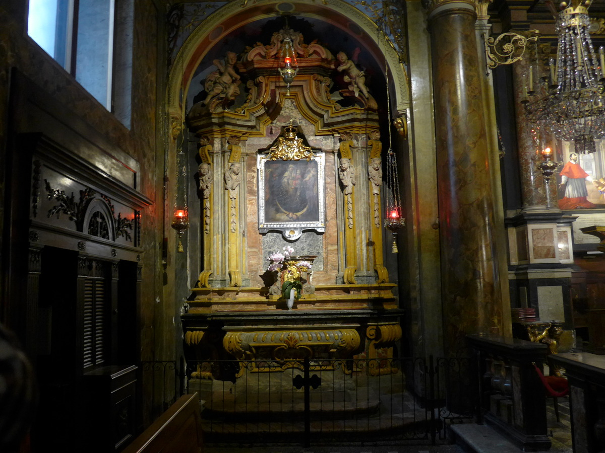 P1920635