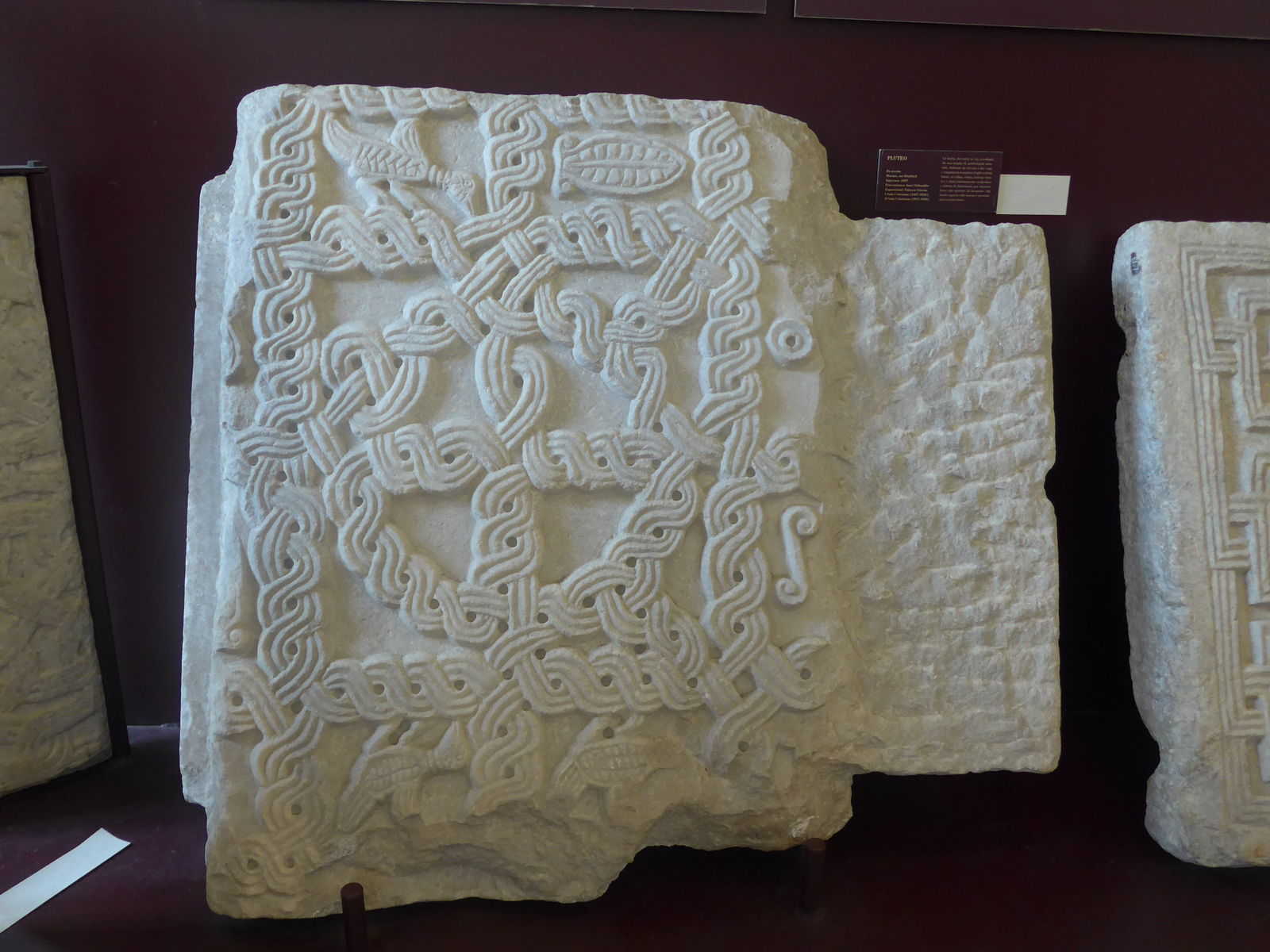 P2720823