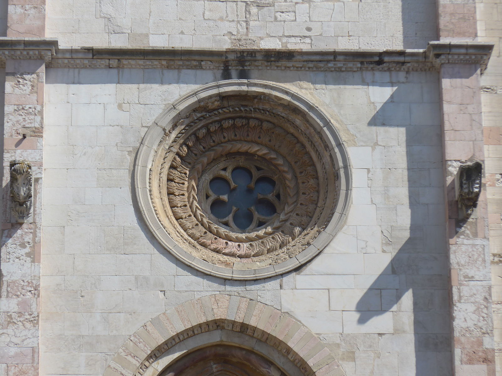 P2360032