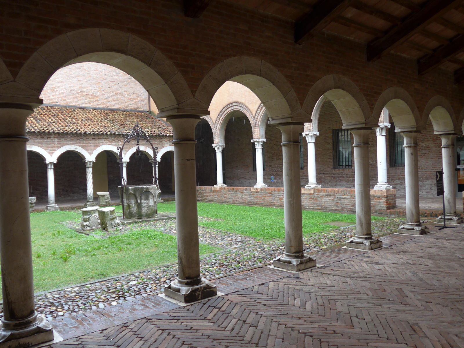 P1020086