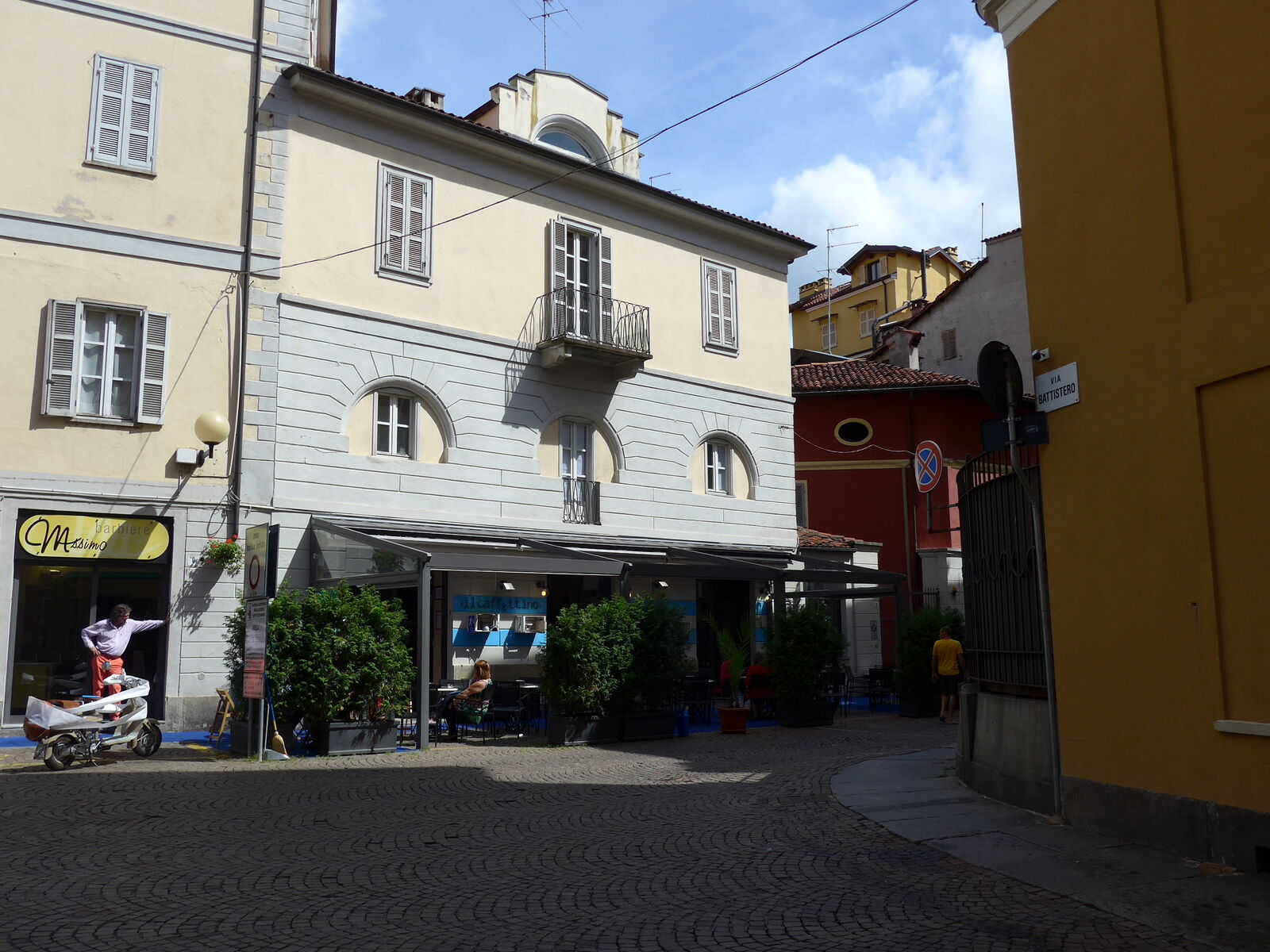 P1340558