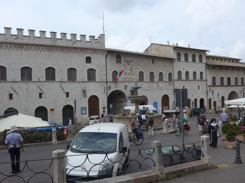 P1690770