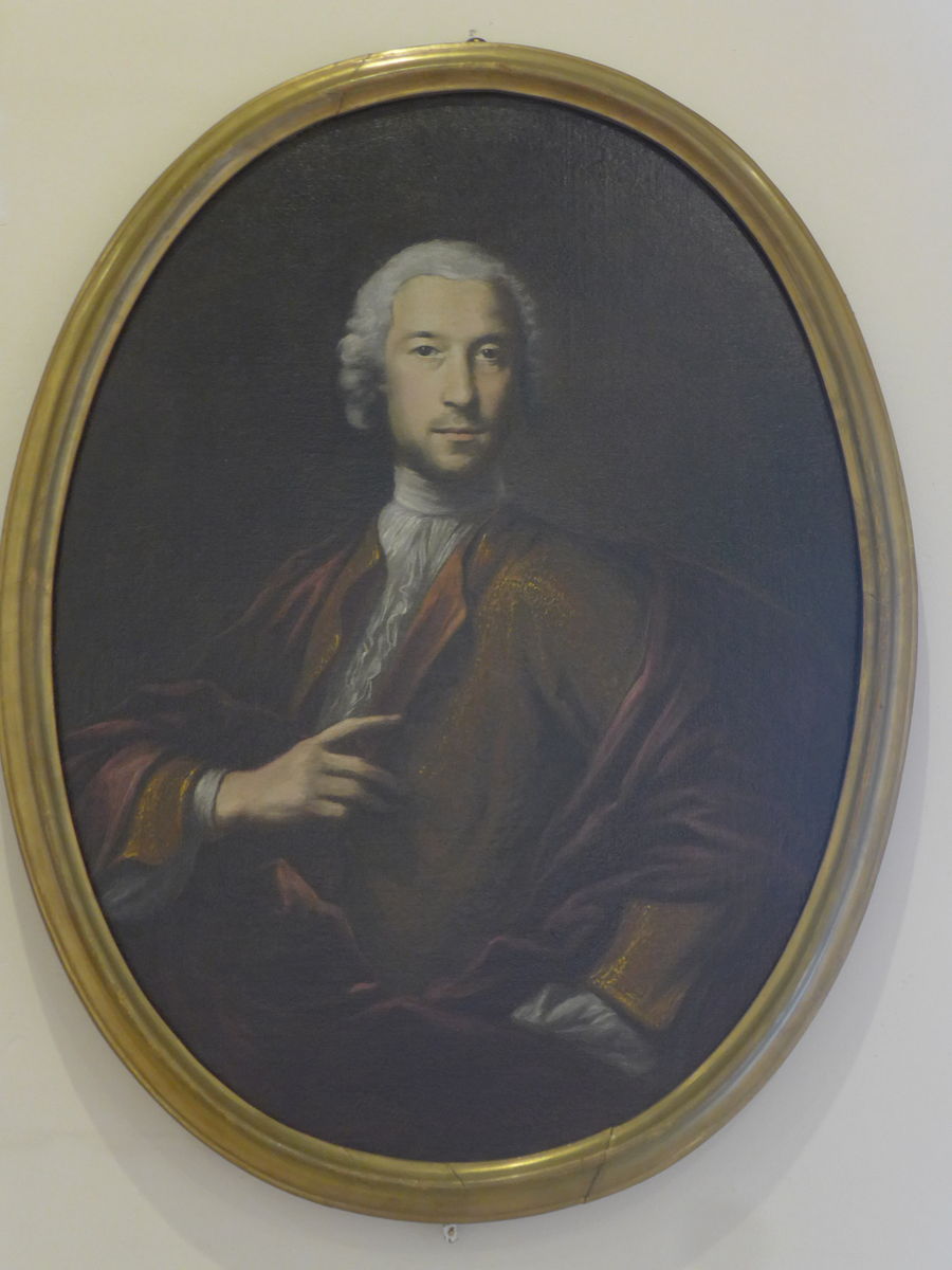 P2730366