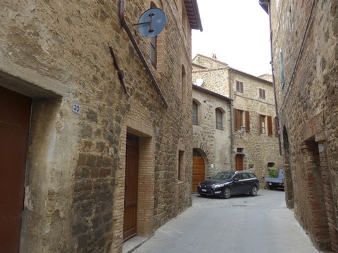 P1420858