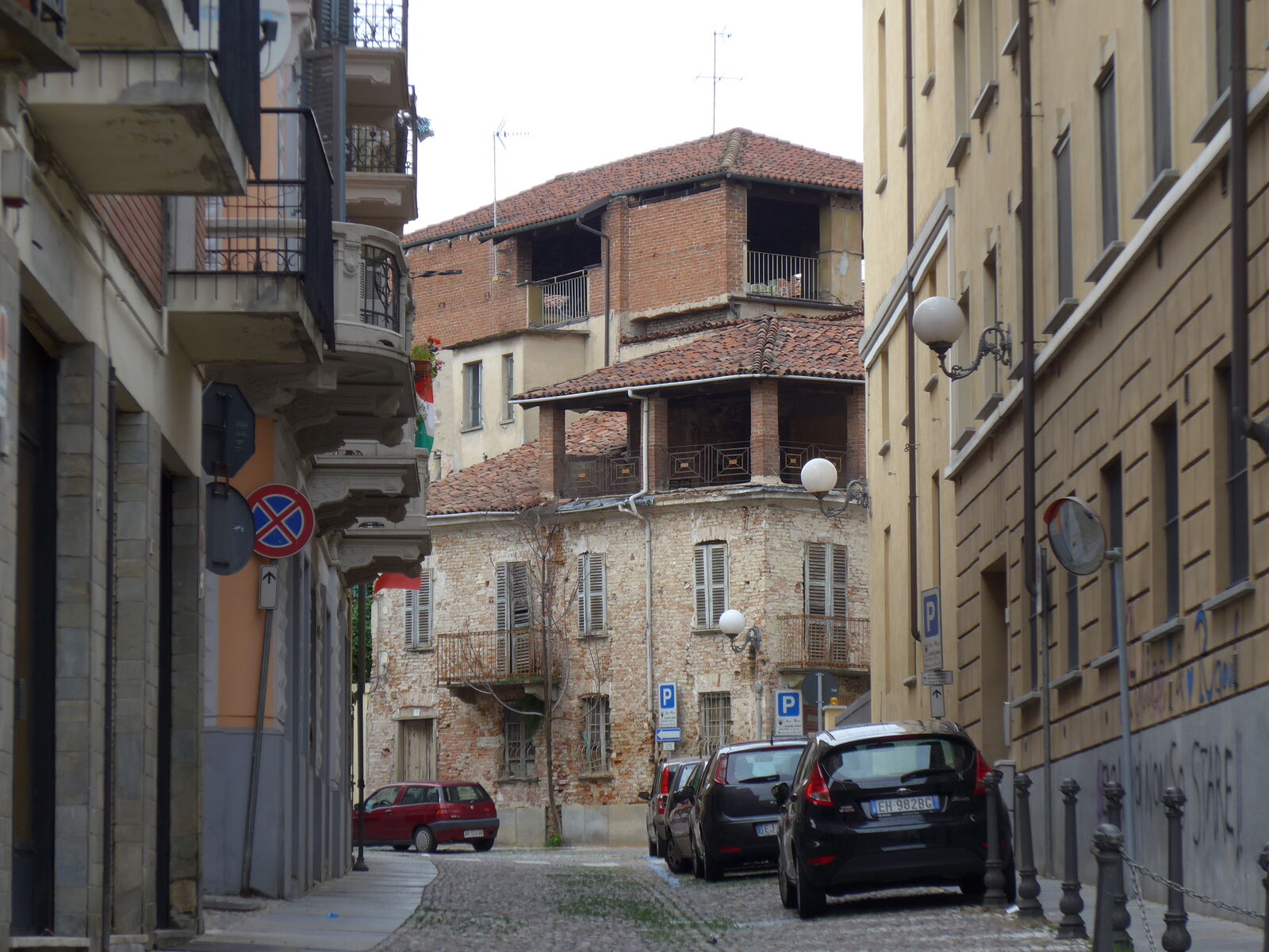P1290889