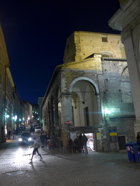 P1120935