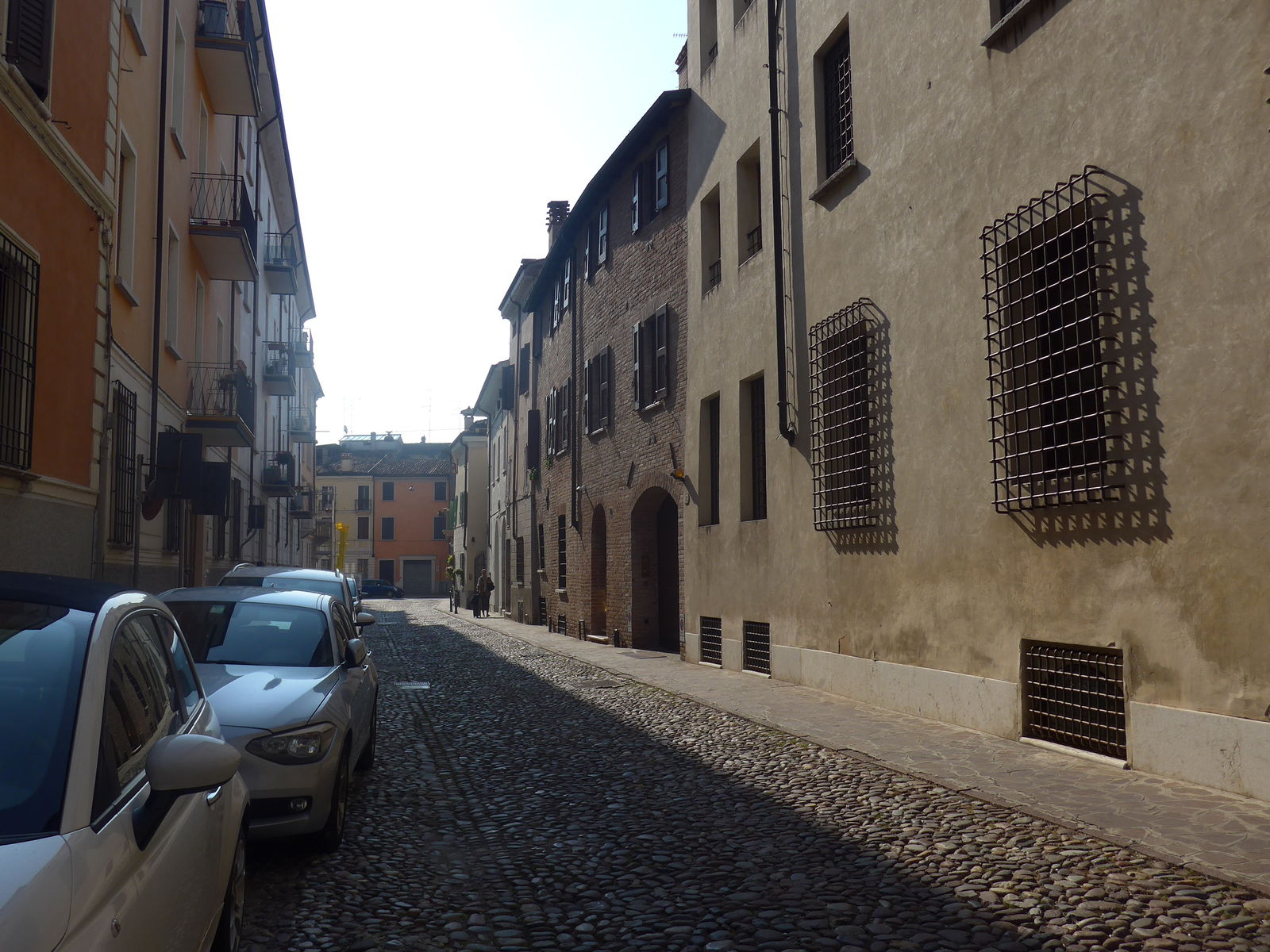 P2740993