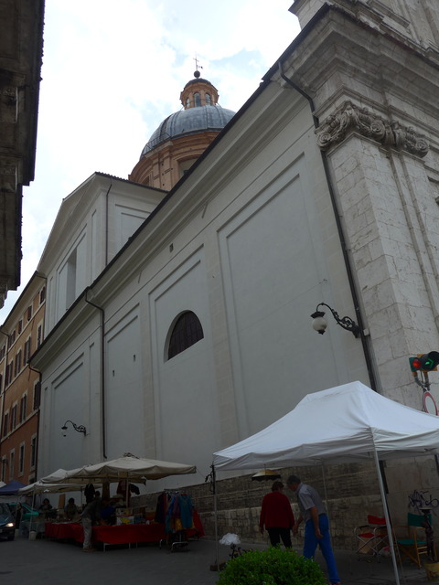 P1690597
