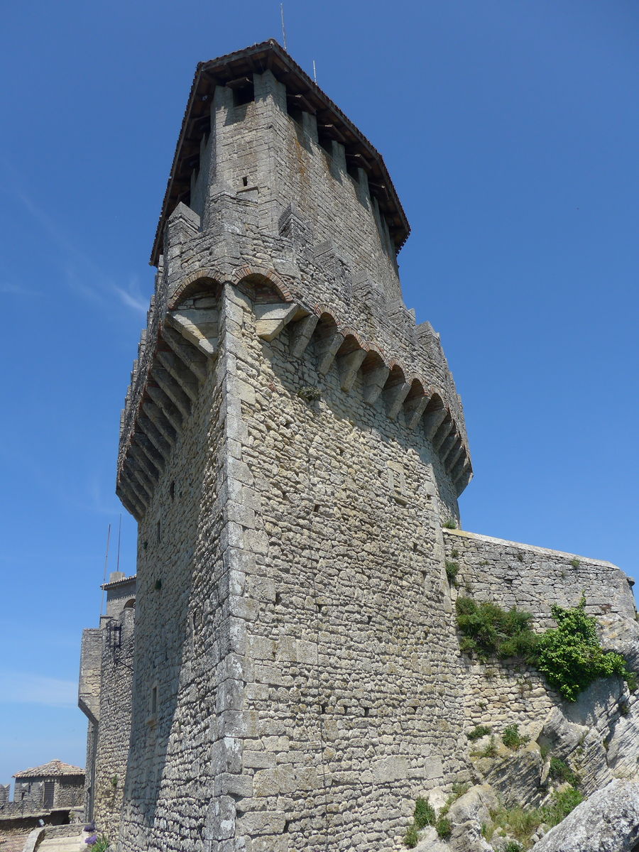 P2080448