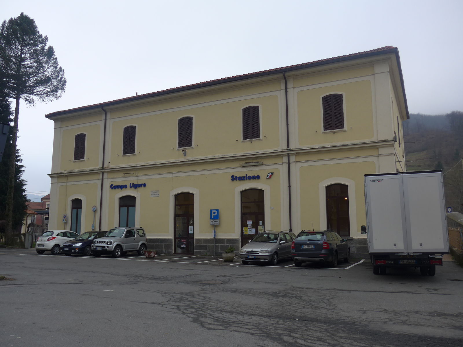 P1890888