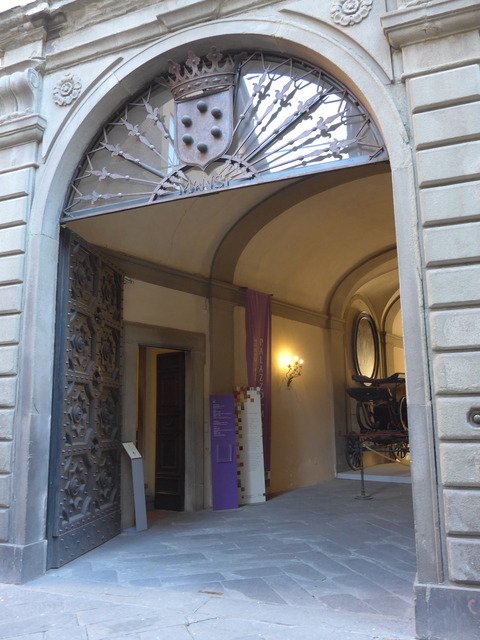 P1840528