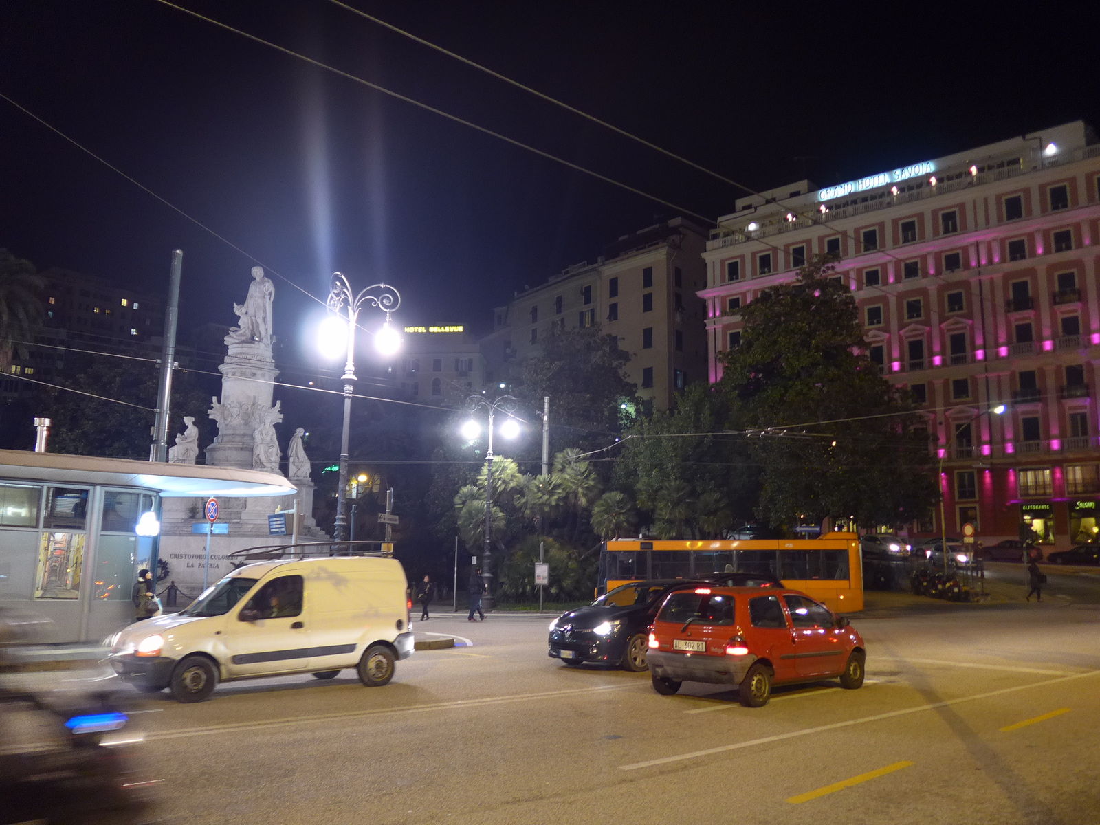 P1890941