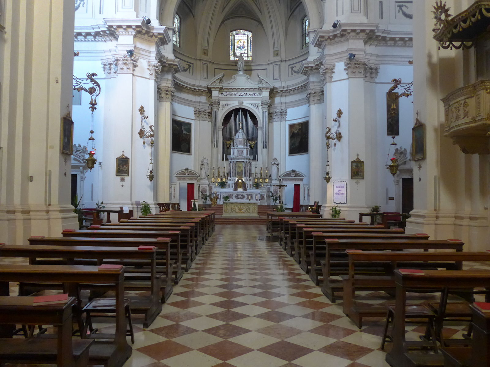 P1950295