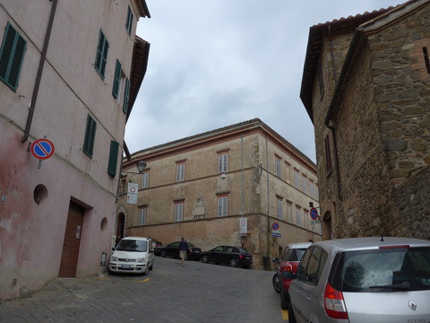 P1420677