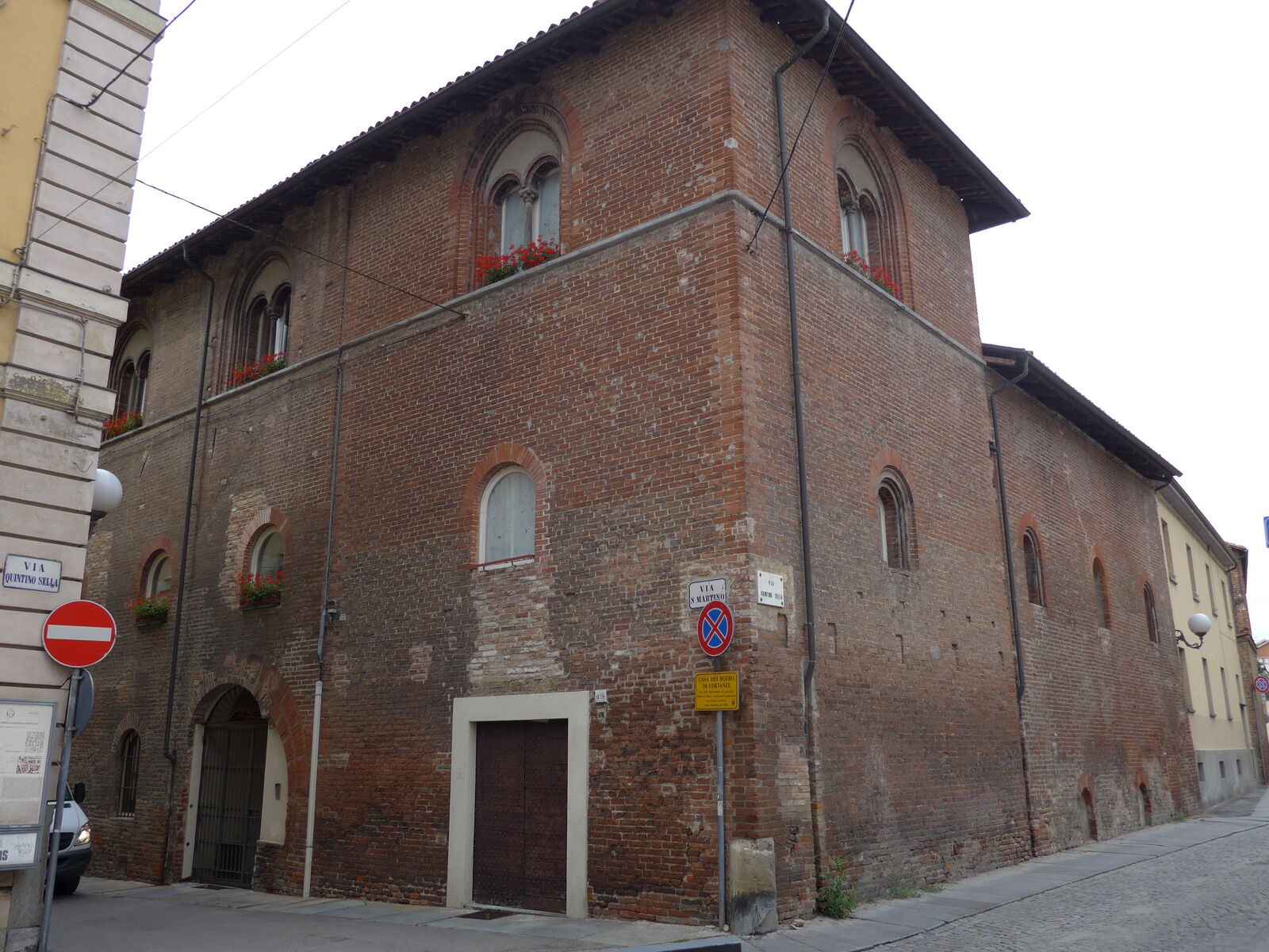 P1290355