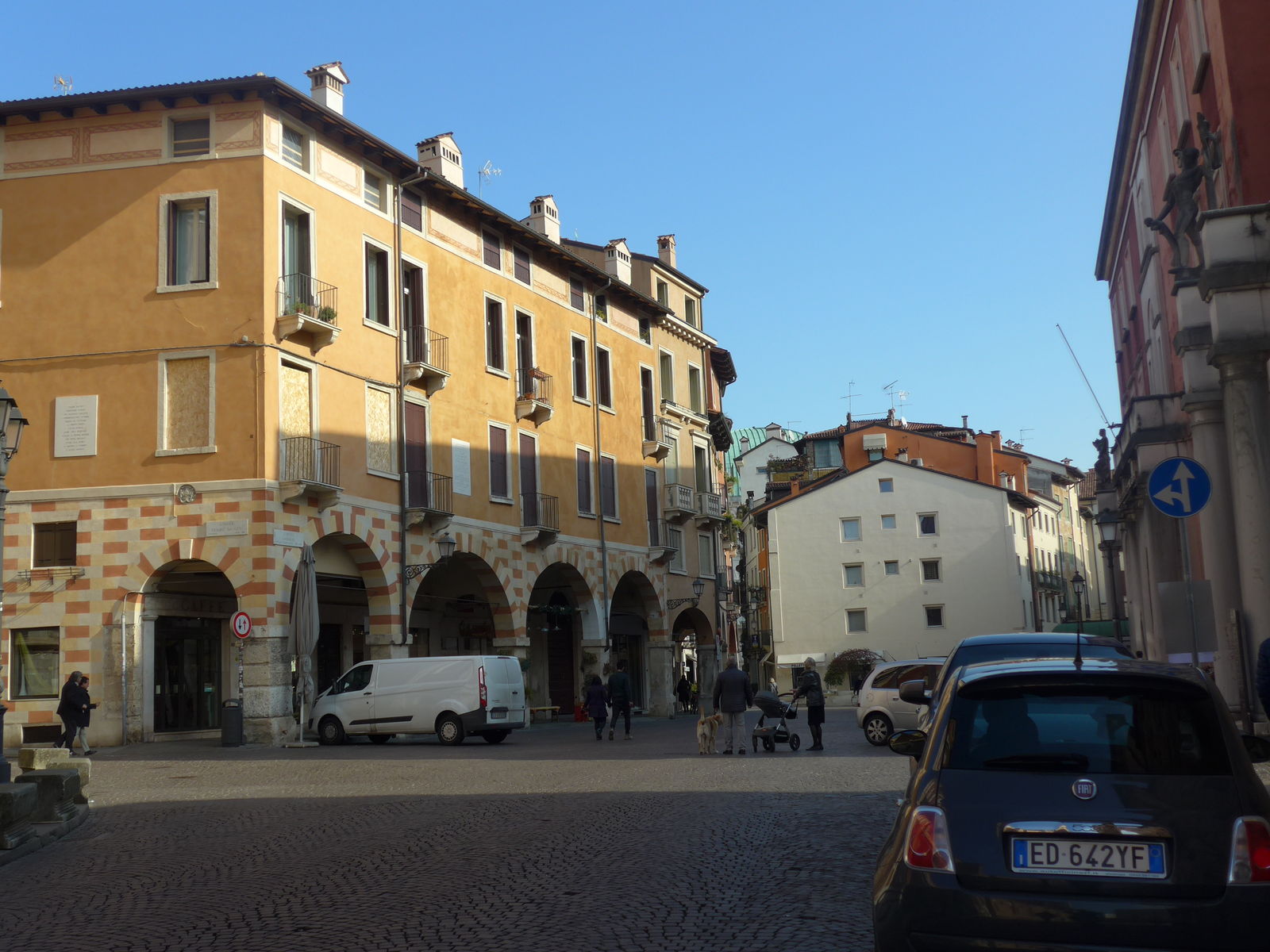 P1940159