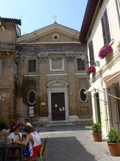P1670868