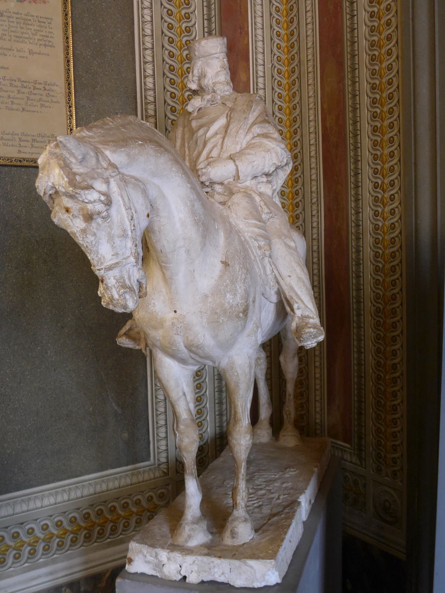 P2320292