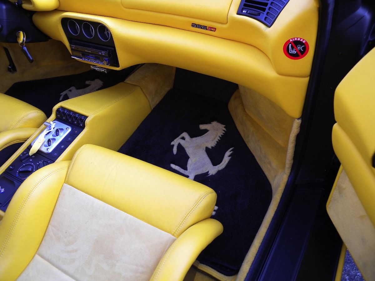 Pick up 2☆FERRARI YELLOW!? ☆世界一黄色なフェラーリ！！ : アウト 
