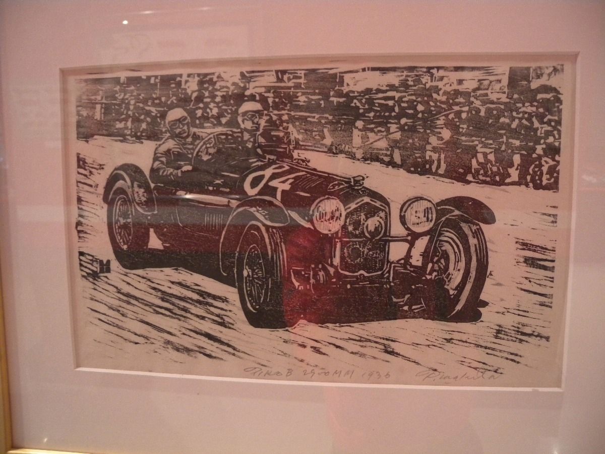 大学がお気に入りの犬と一緒に教授の骸骨を展示