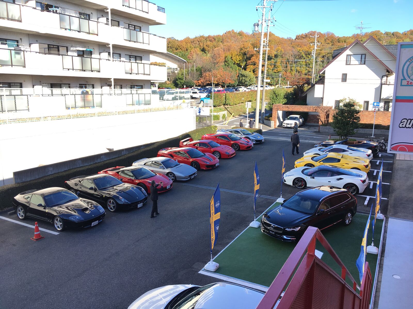 ブラジル人シェフがワールドカップのスター選手の顔をスイカに彫る