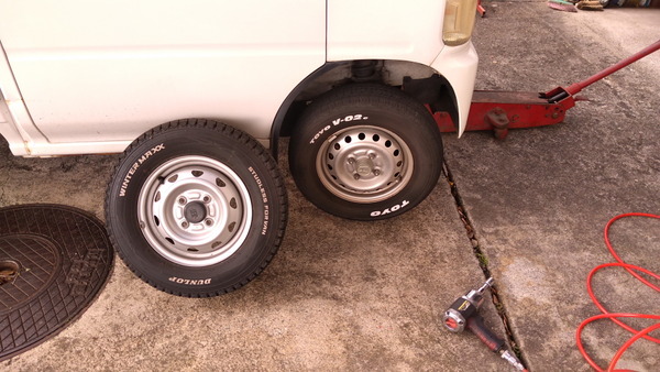 2025年12月02日、12時01分05秒