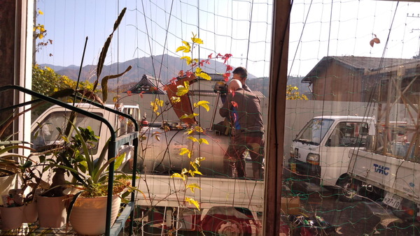 2025年11月27日、10時57分28秒